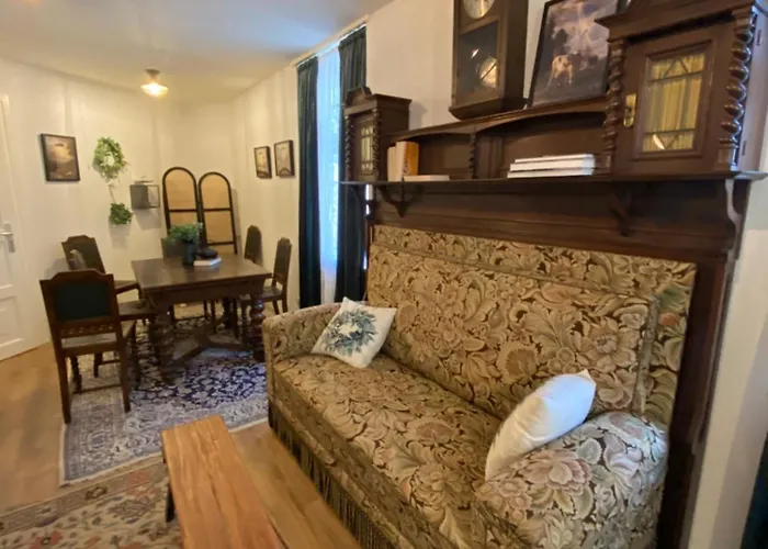 Schloss - Mit Privatgarten, Fellnasen Willkommen! アパート *