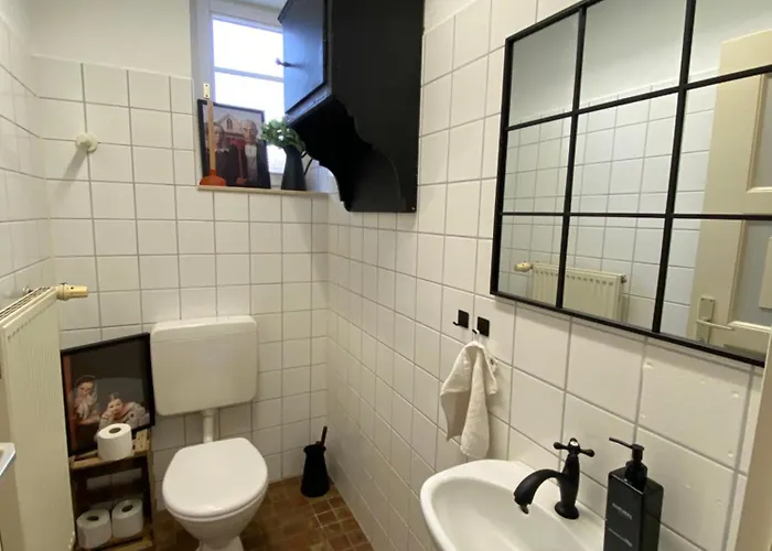 Schloss - Mit Privatgarten, Fellnasen Willkommen!