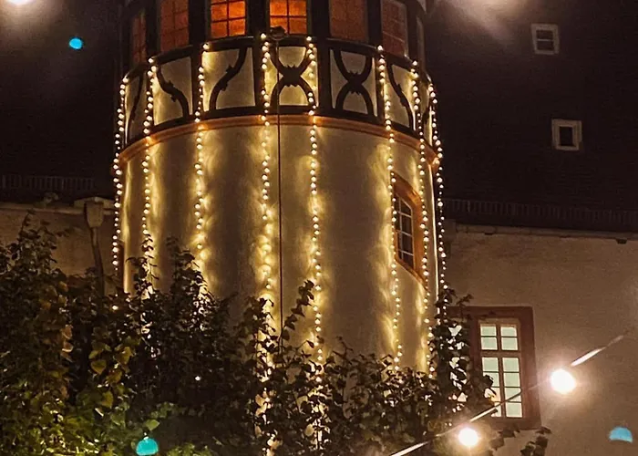 Schloss - Mit Privatgarten, Fellnasen Willkommen! アパート *