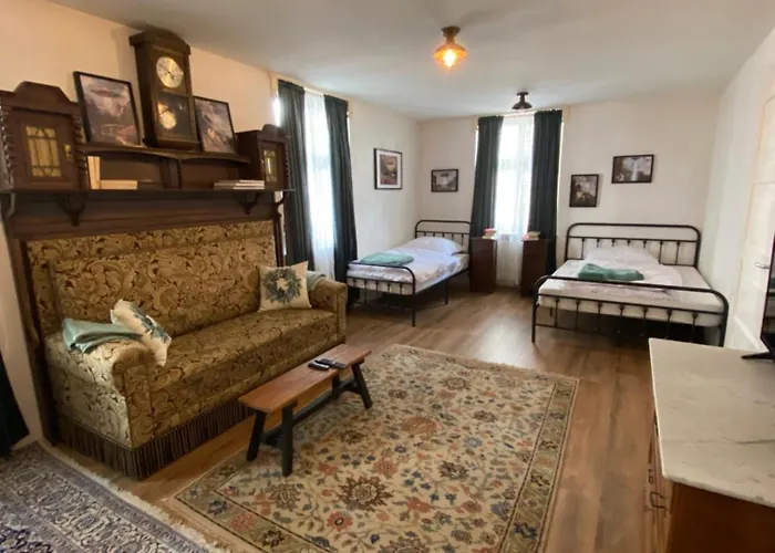 Schloss - Mit Privatgarten, Fellnasen Willkommen! * Nidda